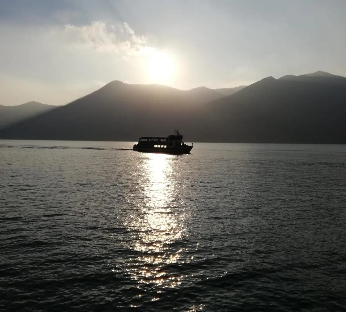 Apartment In Riva Al Lago Di Iseo Dependance Piano Terra