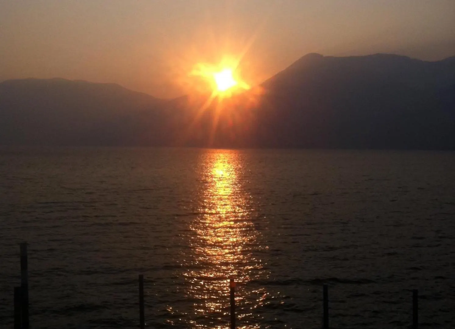 In Riva Al Lago Di Iseo Dependance Piano Terra 0*, Marone Italy