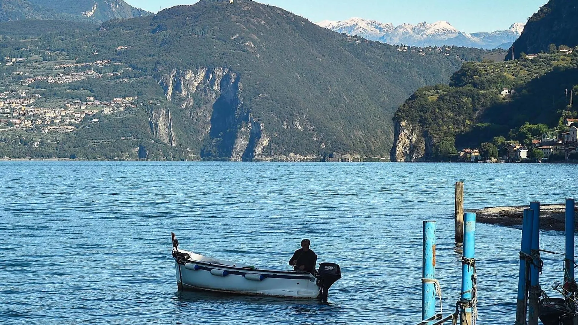 In Riva Al Lago Di Iseo Dependance Piano Terra 0*, Marone Italy